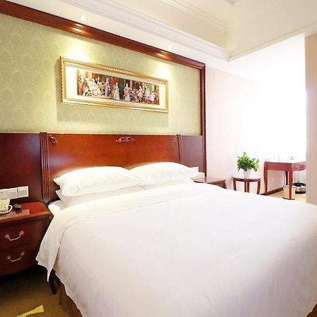 Vienna Hotel Shanghai Hongqiao National Convention Centre Exteriér fotografie